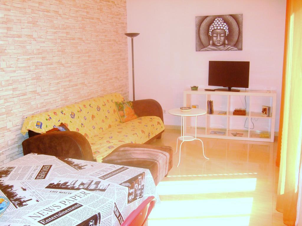 Besalut Apartment Buitenkant foto